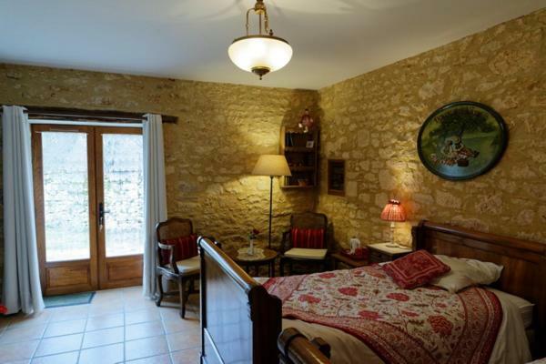 Chambres D'Hotes La Licorne Valojoulx Kültér fotó